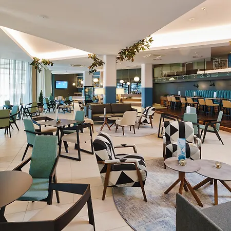 Hotel Aminess Vival Maestral 4*