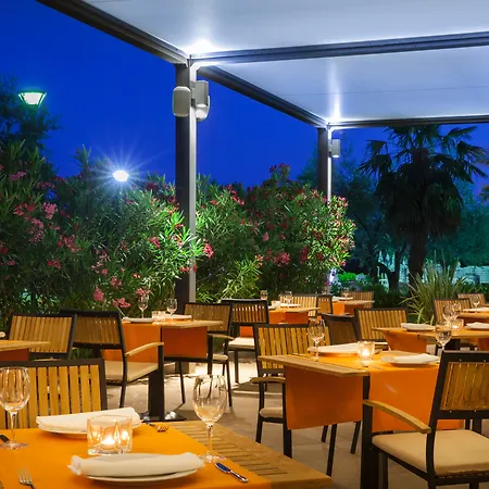 Aminess Vival Maestral Hotel