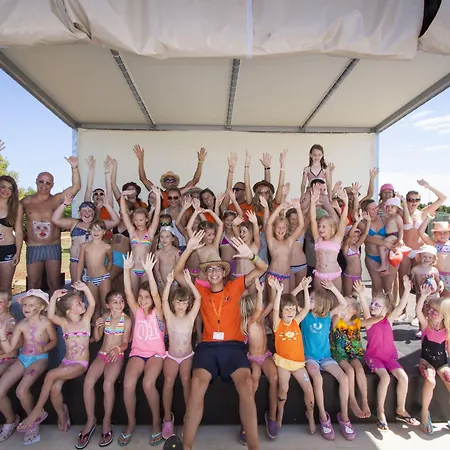 Aminess Vival Maestral 4*