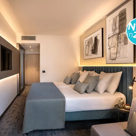 호텔 Aminess Vival Maestral 4*