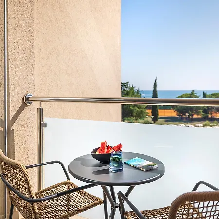 Aminess Vival Maestral 4* Novigrad Istria