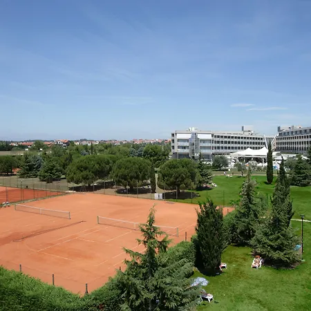 Hotel Aminess Vival Maestral 4*