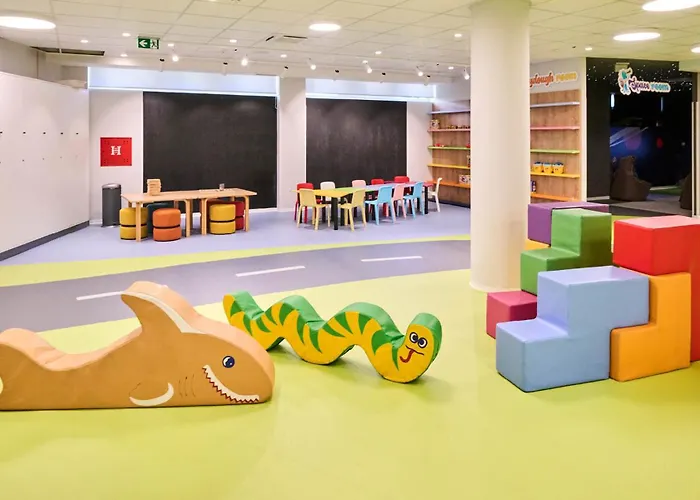 Aminess Vival Maestral 4*