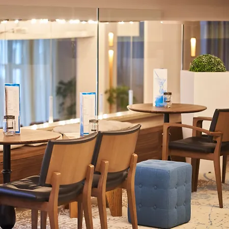 Aminess Vival Maestral Hotel