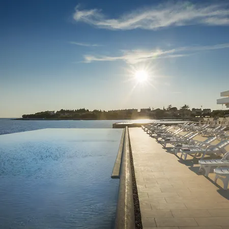 Hotel Aminess Vival Maestral