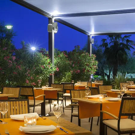 Aminess Vival Maestral Hotel 4*