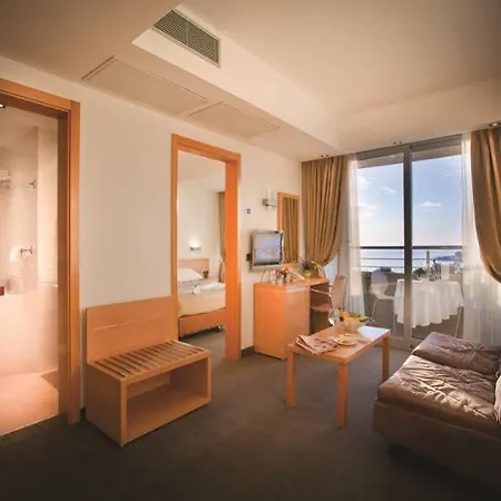 فندق Aminess Vival Maestral Novigrad Istria