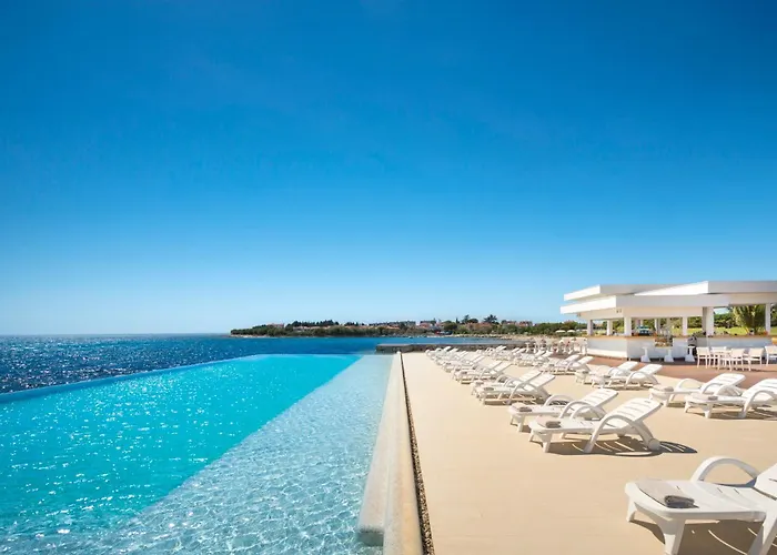 Hotel Aminess Vival Maestral Novigrad (Istria)