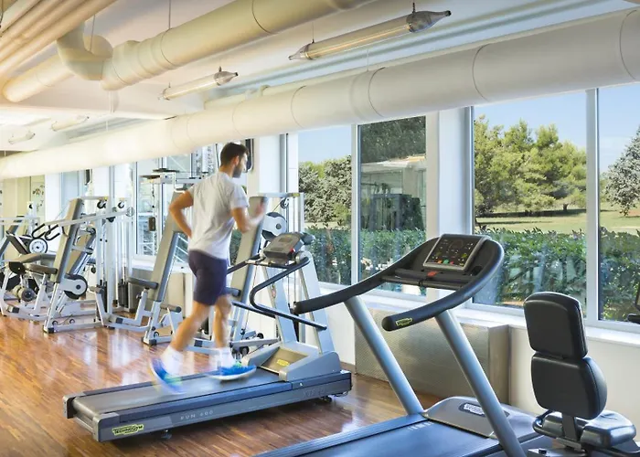 Hotel Aminess Vival Maestral 4*