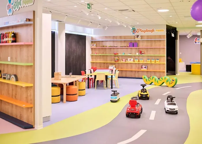 Hotel Aminess Vival Maestral 4*