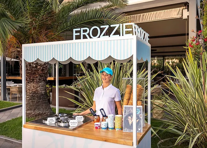 Aminess Vival Maestral Hotel